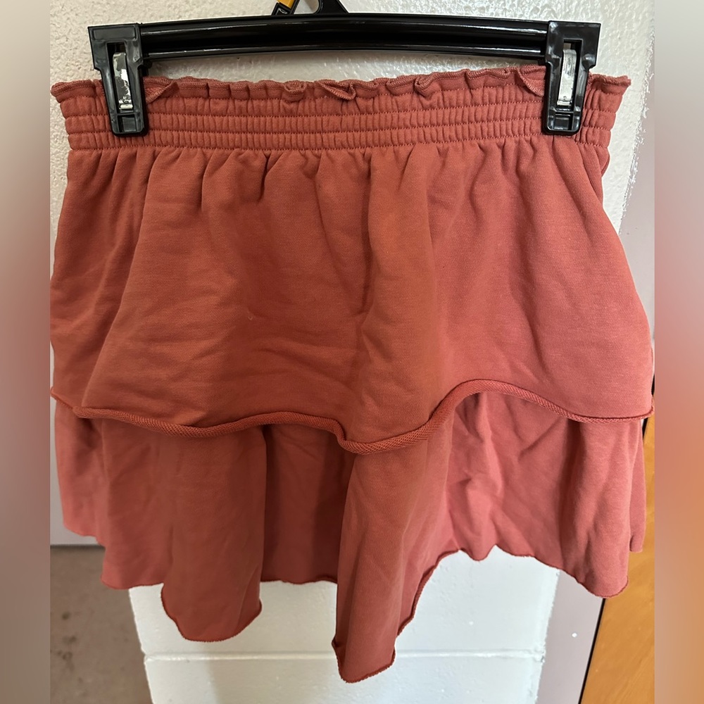 Halara ruffled skirt
